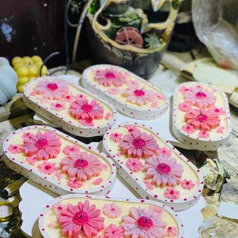 Custom Floral Scented Candle Tray for Enchanting Events – Alif Custom Floral Scented Candle Tray for Enchanting Events – Alif